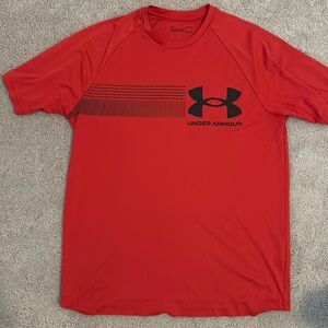 Men’s Red Under Armor Heatgear Graphic Short Sleeve Shirt Size Large